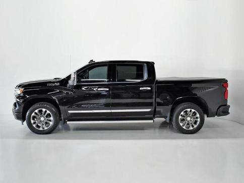 CHEVROLET SILVERADO HIGH COUNTRY 5.3 V8 AWD AUT.