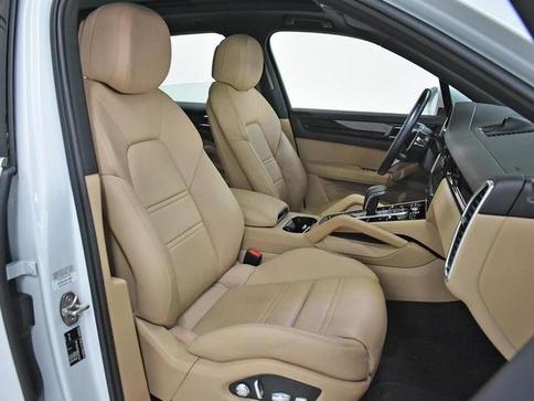PORSCHE CAYENNE 3.0 V6 462CV (HIBRIDO)