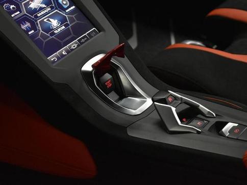 LAMBORGHINI HURACAN LP 640-2 STO