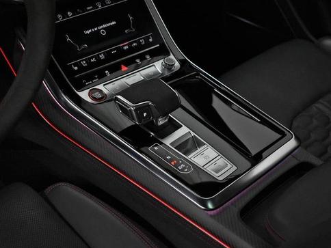 AUDI RS Q8 4.0 BITURBO FSI