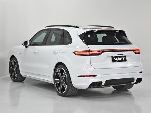 PORSCHE CAYENNE PLATINUM ED. 3.0 V6