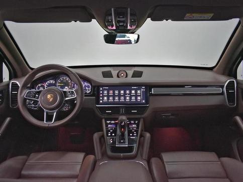PORSCHE CAYENNE PLATINUM ED. 3.0 V6