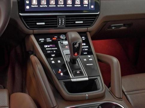 PORSCHE CAYENNE PLATINUM ED. 3.0 V6