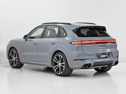 PORSCHE CAYENNE TURBO 4.0 V8 599CV (HIBRIDO)