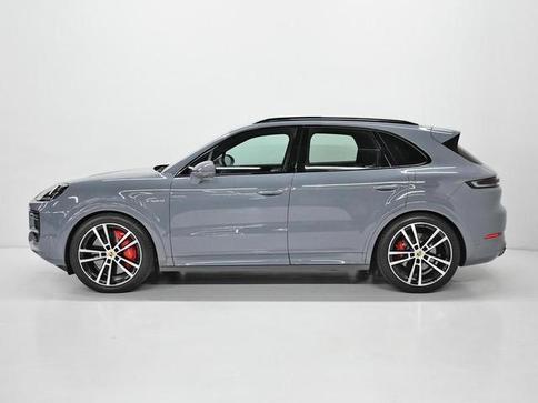 PORSCHE CAYENNE TURBO 4.0 V8 599CV (HIBRIDO)