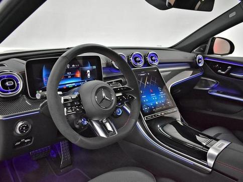 MERCEDES-BENZ C-63 AMG S E PERFORMANCE (H�BRIDO)