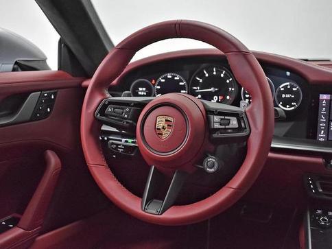 PORSCHE 911 CARRERA COUPE 3.0 (991/992)