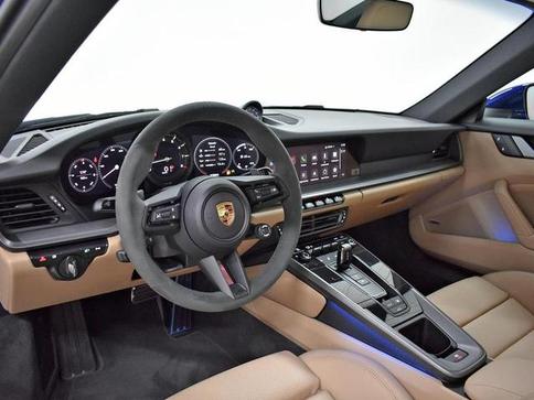 PORSCHE 911 CARRERA COUPE 3.0 (991/992)