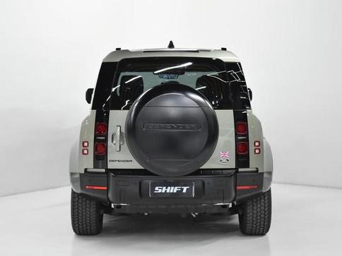 LAND ROVER DEFENDER 110 2.0 TURBO SE SI4 AUT