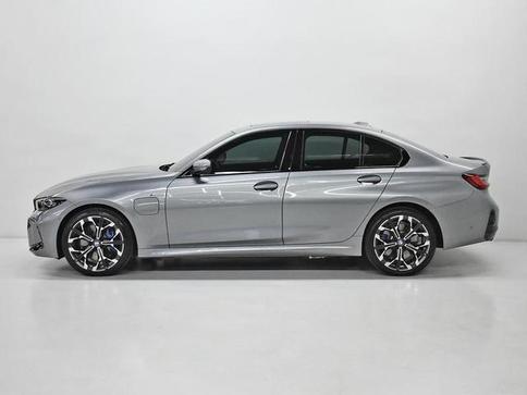 BMW 330E M SPORT 2.0 TURBO AUT. (H�BRIDO)