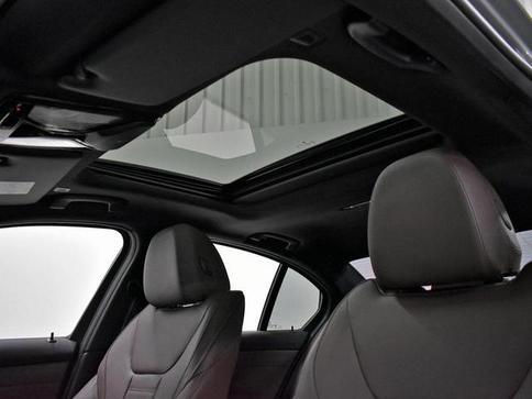BMW 330E M SPORT 2.0 TURBO AUT. (H�BRIDO)