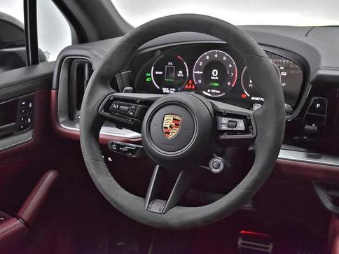 PORSCHE CAYENNE S 3.0 V6 (H�BRIDO)