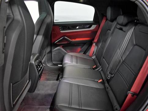 PORSCHE CAYENNE COUPE 3.0 V6 (H�BRIDO)
