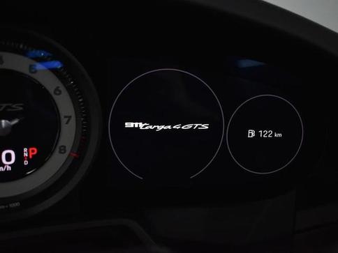 PORSCHE 911 TARGA 4GTS