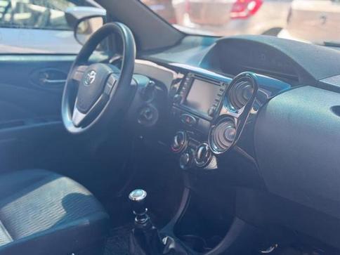 TOYOTA ETIOS HB X 13L MT