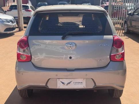 TOYOTA ETIOS HB X 13L MT