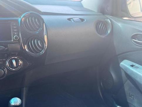TOYOTA ETIOS HB X 13L MT