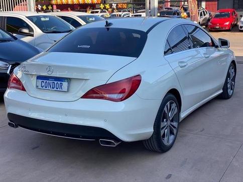 MERCEDES-BENZ CLA200FF