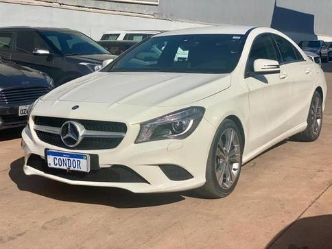 MERCEDES-BENZ CLA200FF