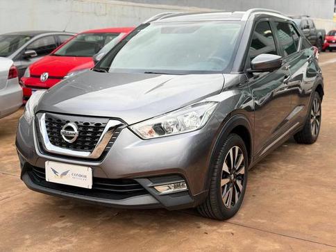 NISSAN KICKS SL CVT