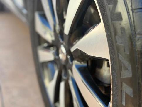NISSAN KICKS SV CVT