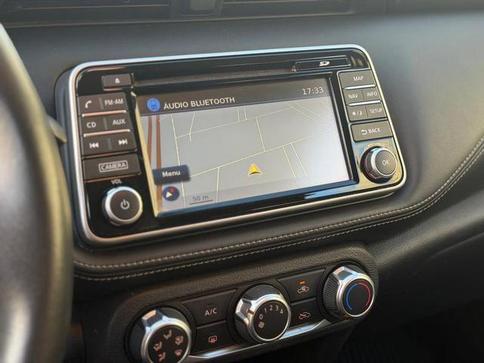 NISSAN KICKS SV CVT