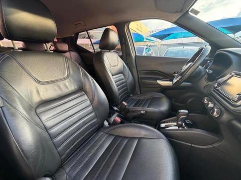 NISSAN KICKS SV CVT