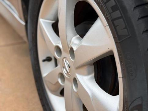 NISSAN KICKS SL CVT