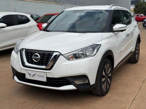 NISSAN KICKS SL CVT