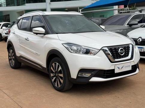 NISSAN KICKS SL CVT