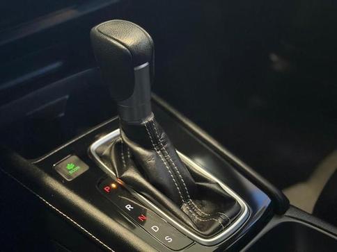 HONDA CITY HATCHBACK TOURING 1.5 FLEX 16V AUT.