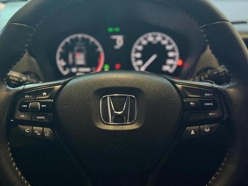 HONDA CITY HATCHBACK TOURING 1.5 FLEX 16V AUT.