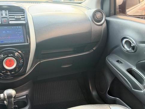 NISSAN VERSA 16SL CVT