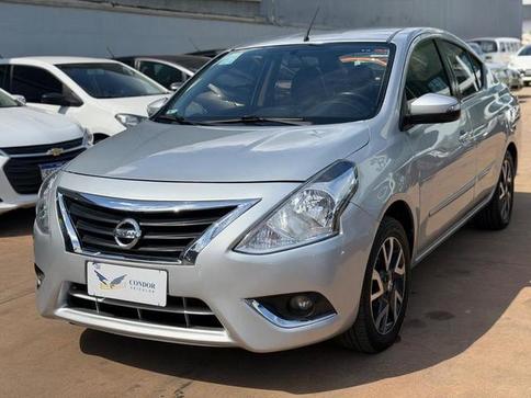 NISSAN VERSA 16SL CVT
