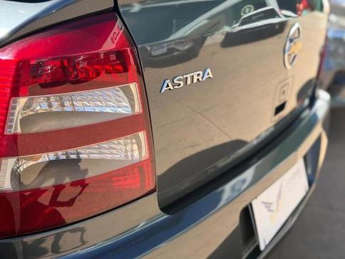CHEVROLET ASTRA HB 4P ADVANTAGE