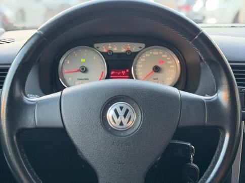 VOLKSWAGEN GOLF 2.0 SPORTLINE