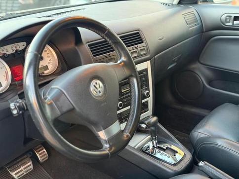 VOLKSWAGEN GOLF 2.0 SPORTLINE
