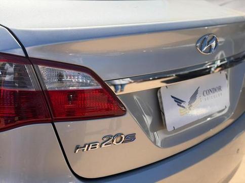 HYUNDAI HB20S 1.0 CONFORT PLUS 12V FLEX 4P MANUAL