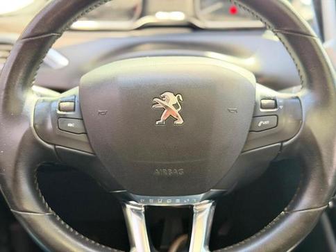 PEUGEOT 2008 GRIFFE EAT6