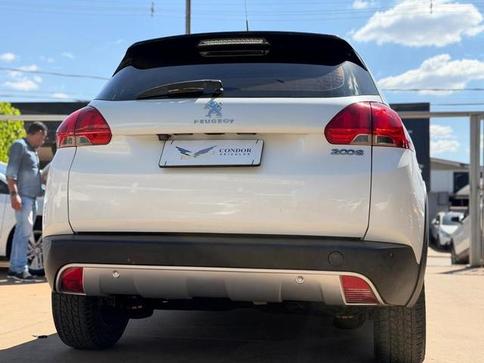 PEUGEOT 2008 GRIFFE EAT6