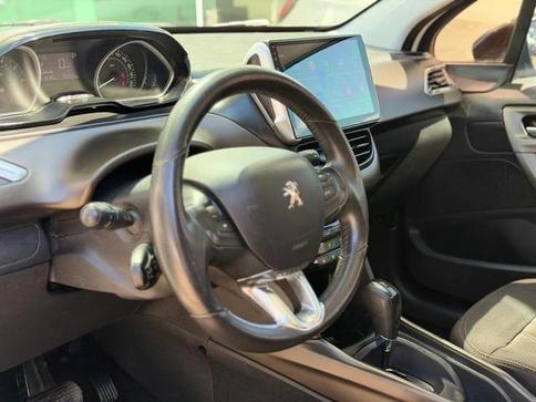 PEUGEOT 2008 GRIFFE EAT6