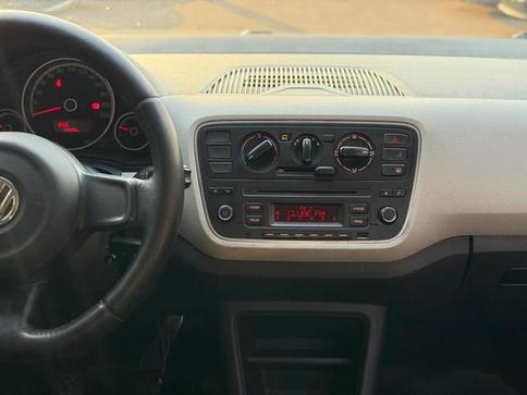 VOLKSWAGEN UP MOVE MB