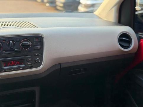 VOLKSWAGEN UP MOVE MB
