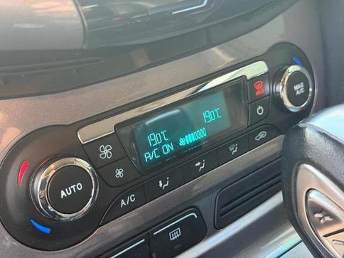 FORD FOCUS TI AT 2.0 H
