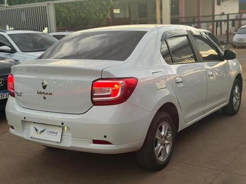 RENAULT LOGAN EXPR 10