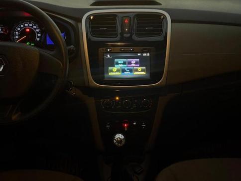 RENAULT LOGAN EXPR 10