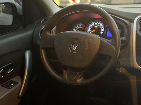 RENAULT LOGAN EXPR 10