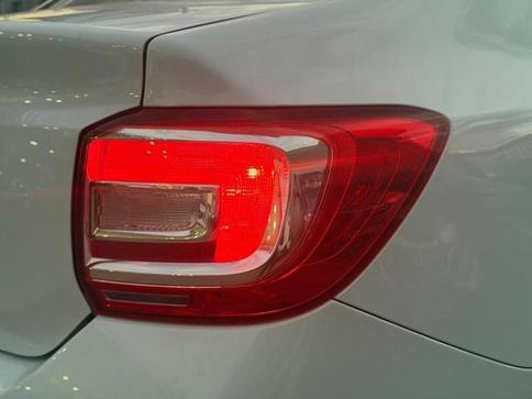 RENAULT LOGAN EXPR 10