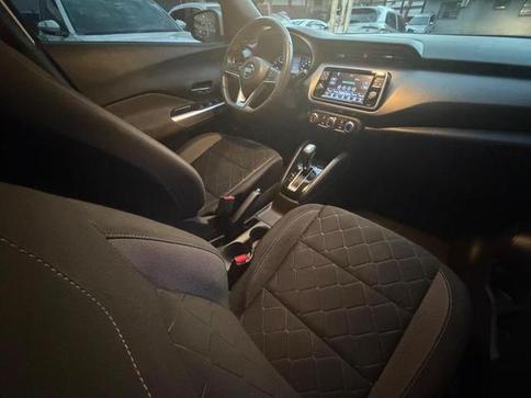 NISSAN KICKS SV CVT