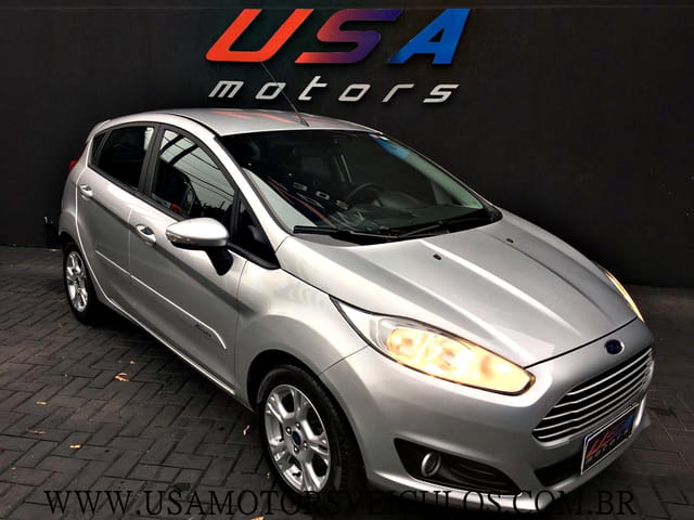 FORD FIESTA 1.6 SE HATCH 16V FLEX 4P POWERSHIFT